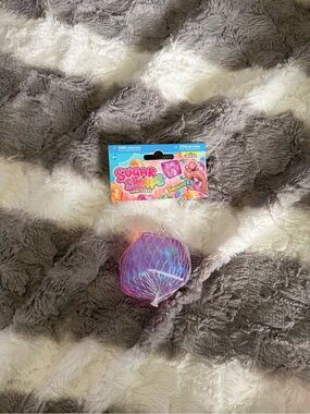 Sugar swaps cool cubes Shimmers Squishy cube - Purple/Pink